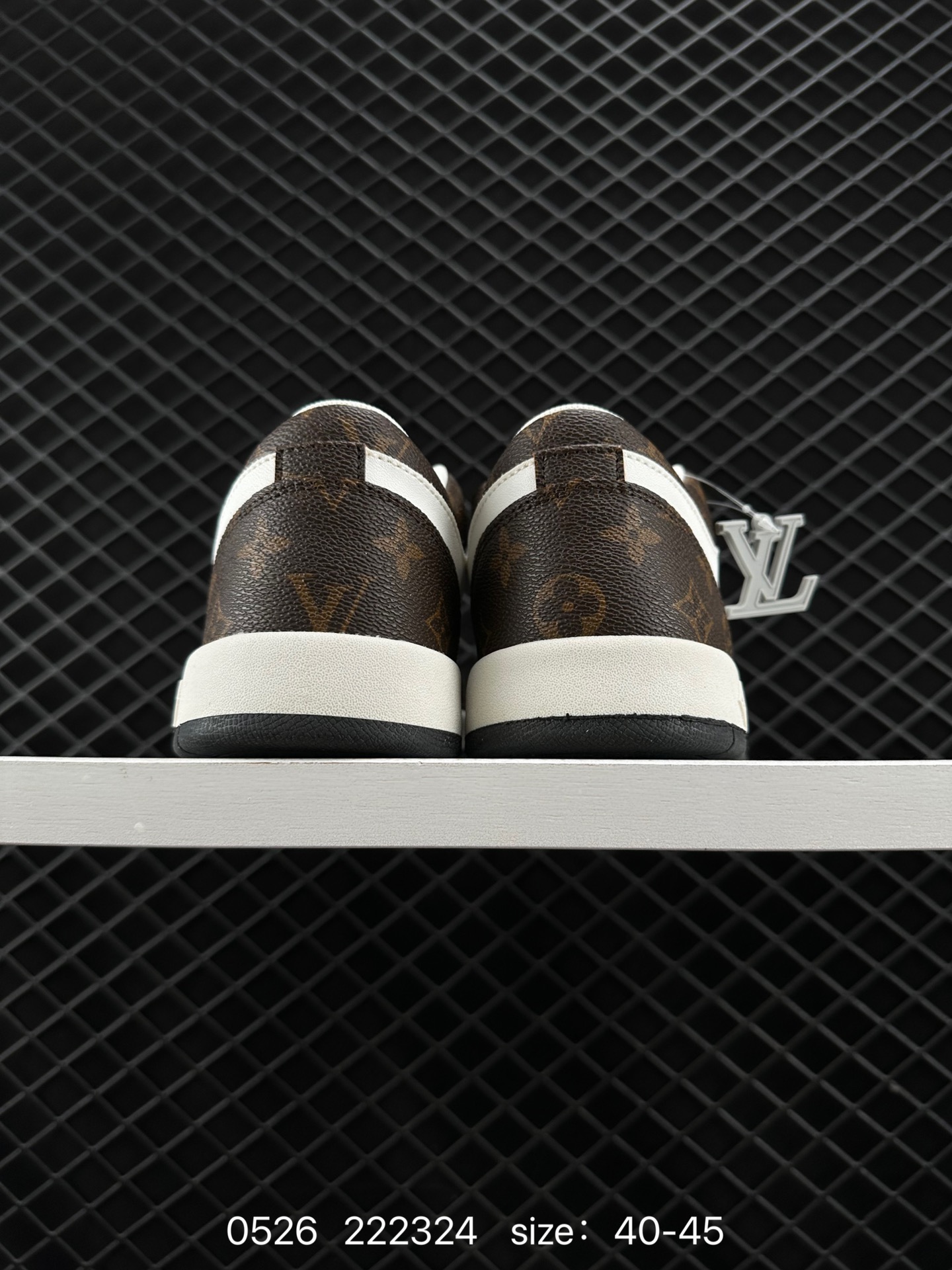 Louis Vuitton x Air Jordan 1